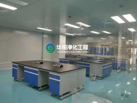 提供疾病診斷、管理、預(yù)防、治療等的醫(yī)學(xué)實驗室設(shè)計和裝修應(yīng)符合哪些要求？